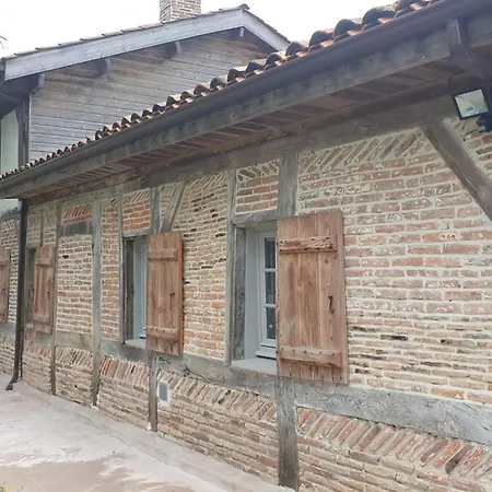 Maison De Charme A Avec Jardin Et Terrasse * Mezos