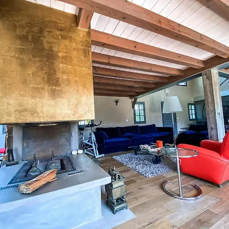 Holiday home Maison De Charme A Avec Jardin Et Terrasse