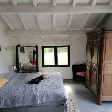 Maison De Charme A Avec Jardin Et Terrasse Holiday home